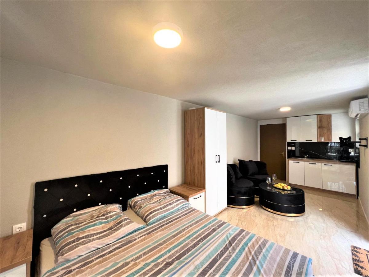 Apartments Melek Medulin Ngoại thất bức ảnh