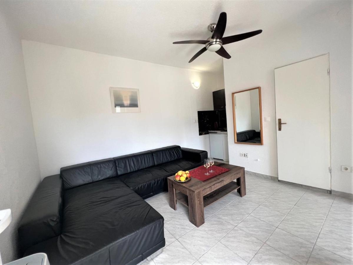 Apartments Melek Medulin Ngoại thất bức ảnh