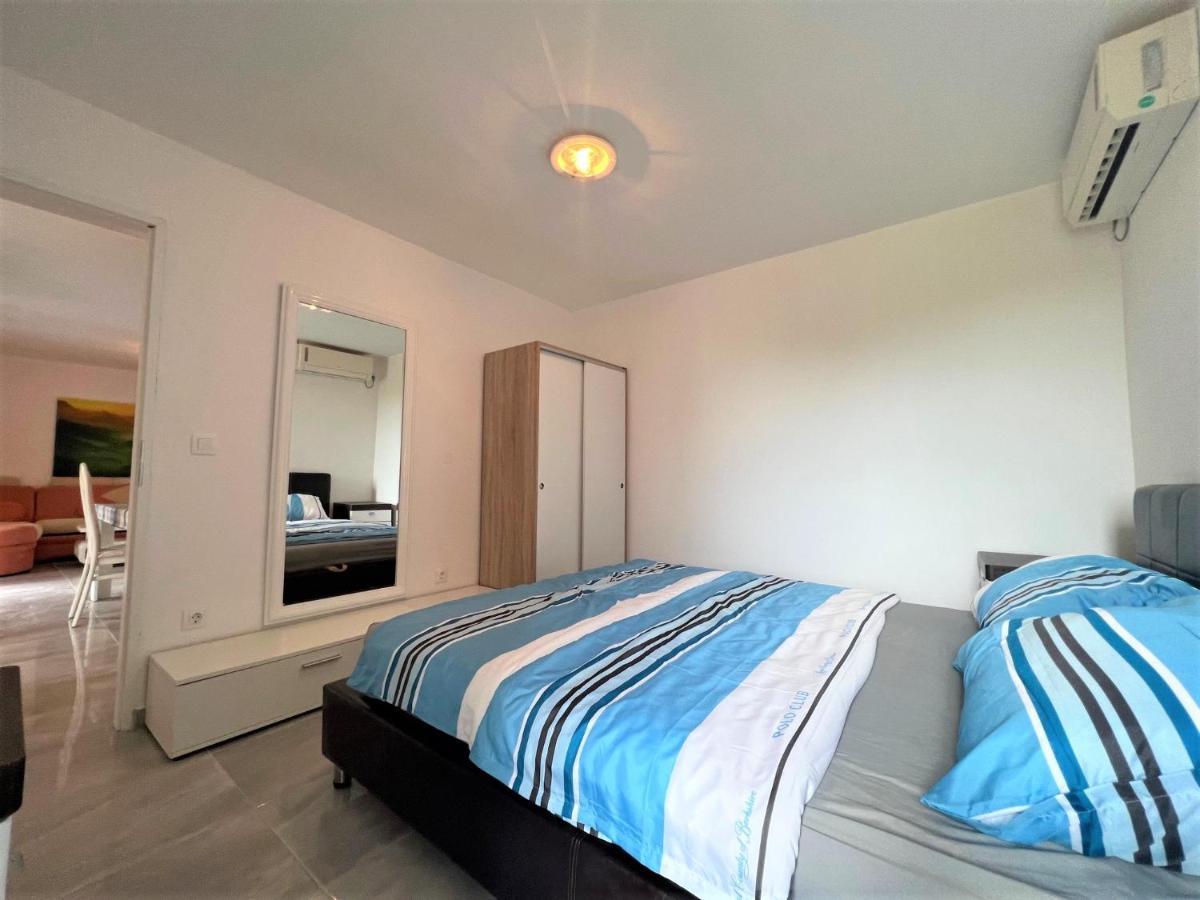 Apartments Melek Medulin Ngoại thất bức ảnh